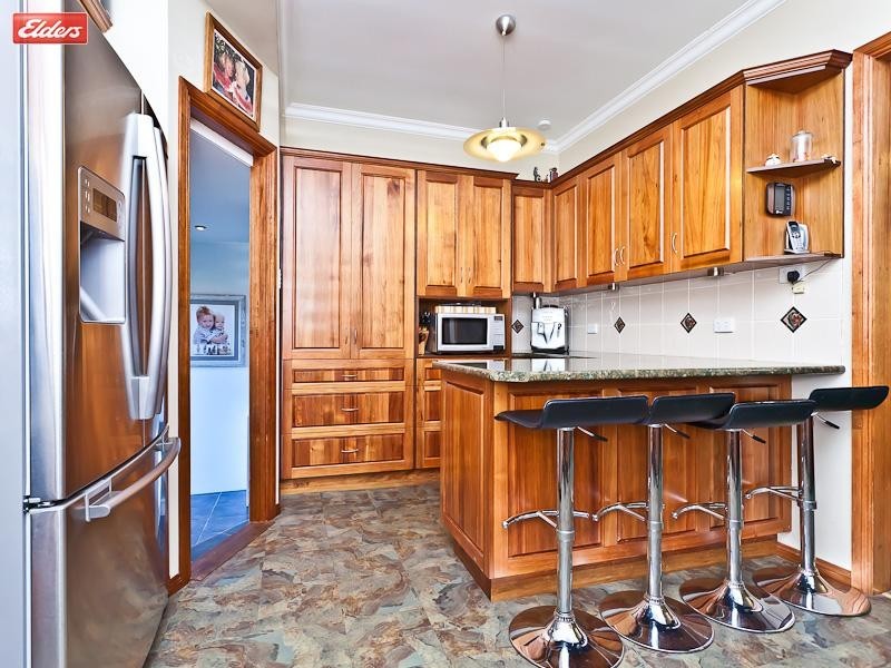 9 Windemere Avenue, Morningside QLD 4170