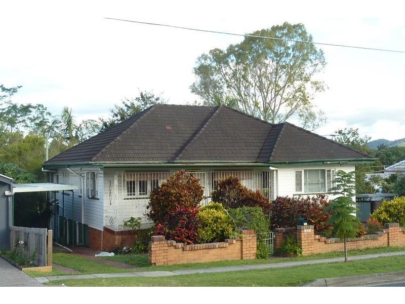 64 Gordon Parade, Everton Park QLD 4053