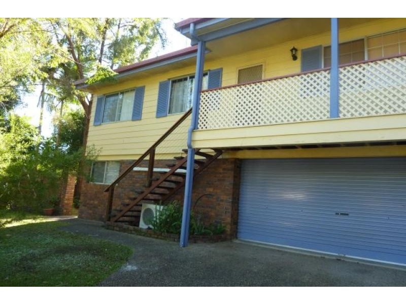 5 Yakki Court, Arana Hills QLD 4054