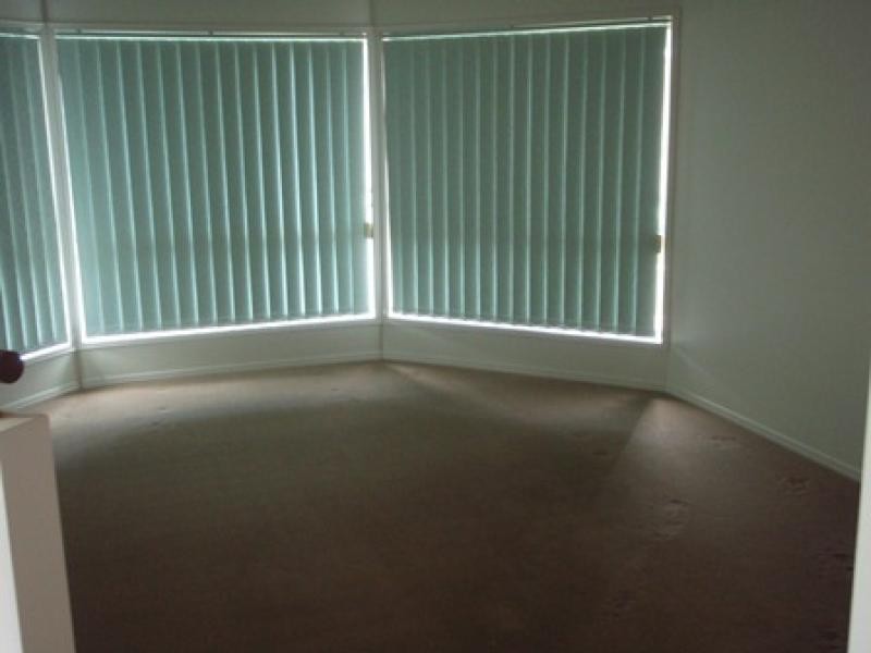 10 Janet Place, Arana Hills QLD 4054