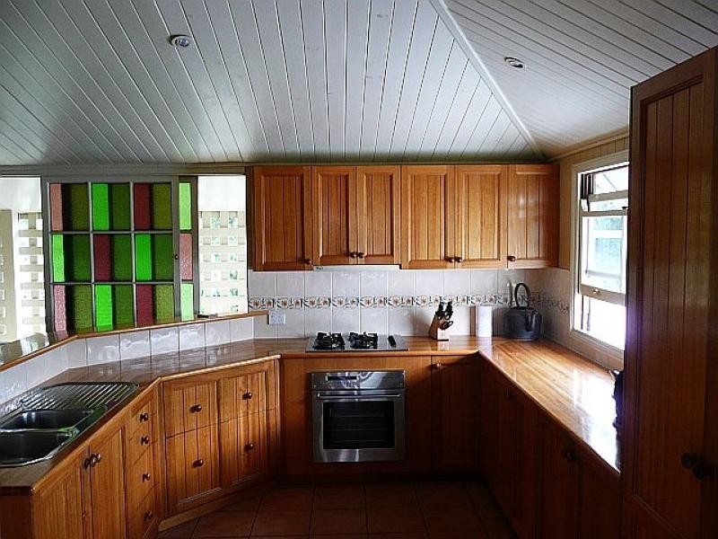 31 Price Street, Oxley QLD 4075