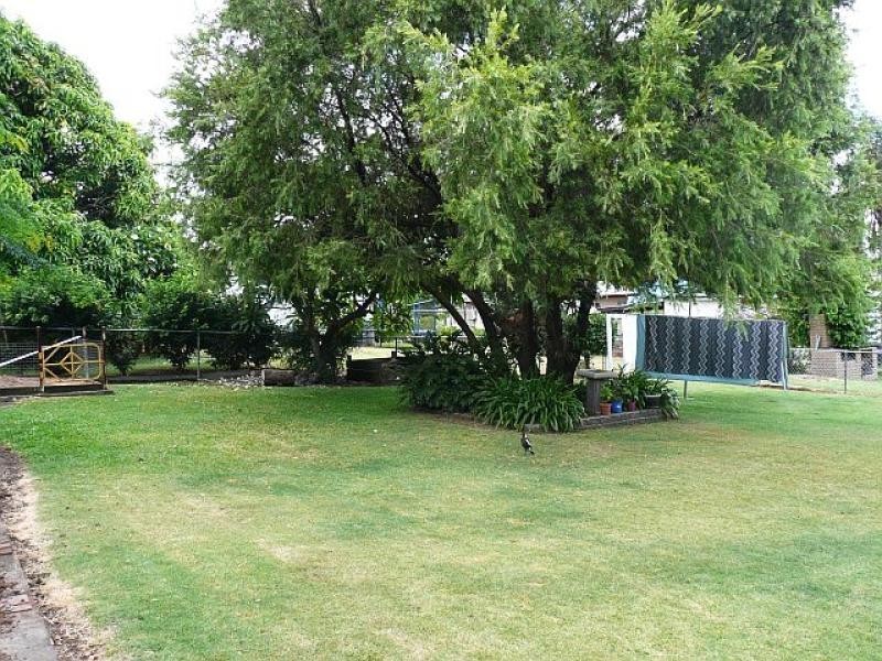 31 Price Street, Oxley QLD 4075