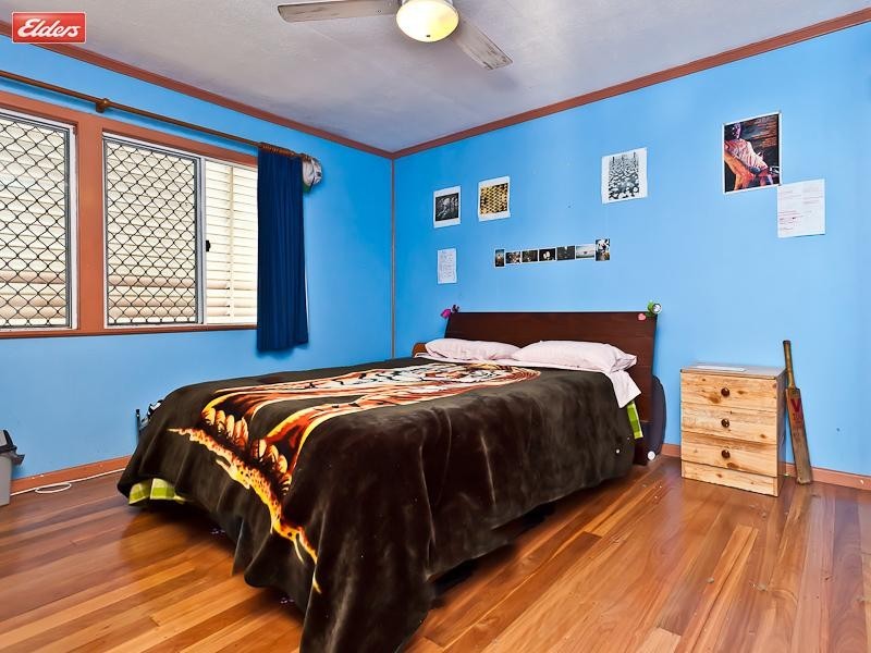 33 Landscape Street, Stafford Heights QLD 4053