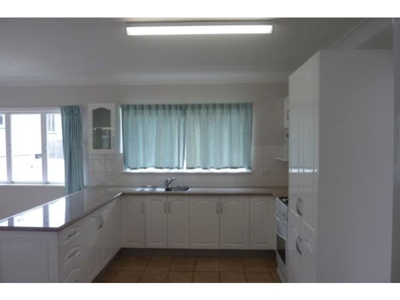 90 Griffith Street, Everton Park QLD 4053