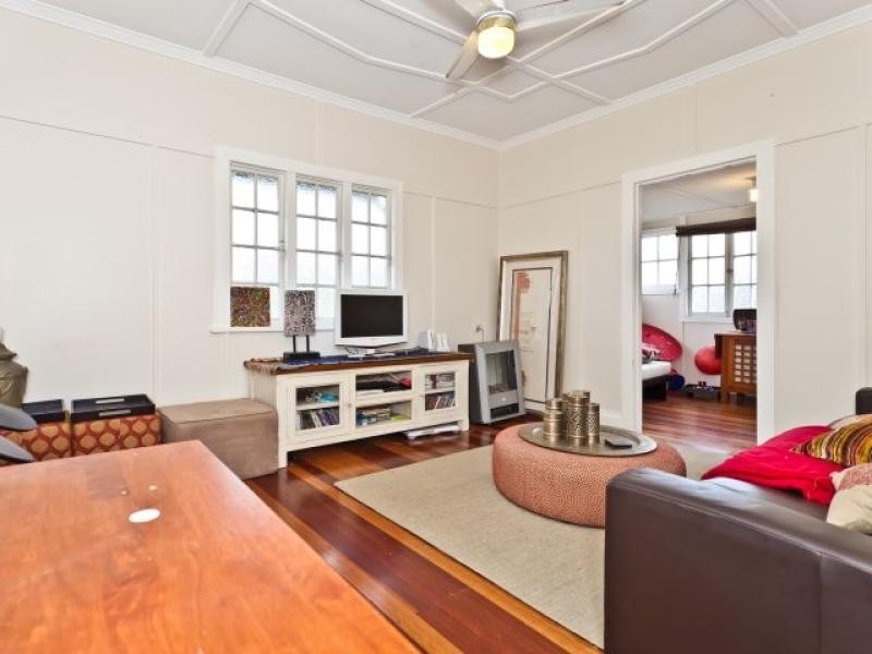 99 Blackwood Street, Mitchelton QLD 4053