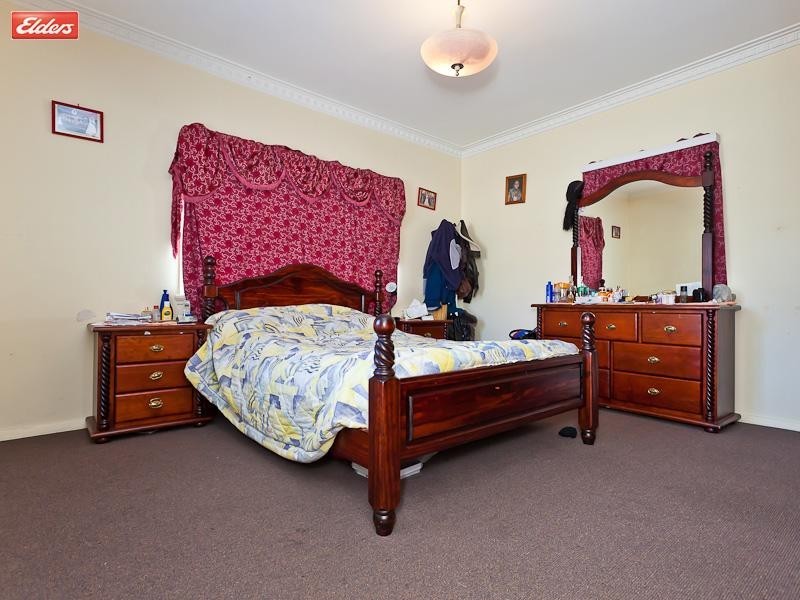 43 Rolleston Street, Keperra QLD 4054