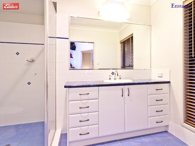 11 Willis Close, Keperra QLD 4054