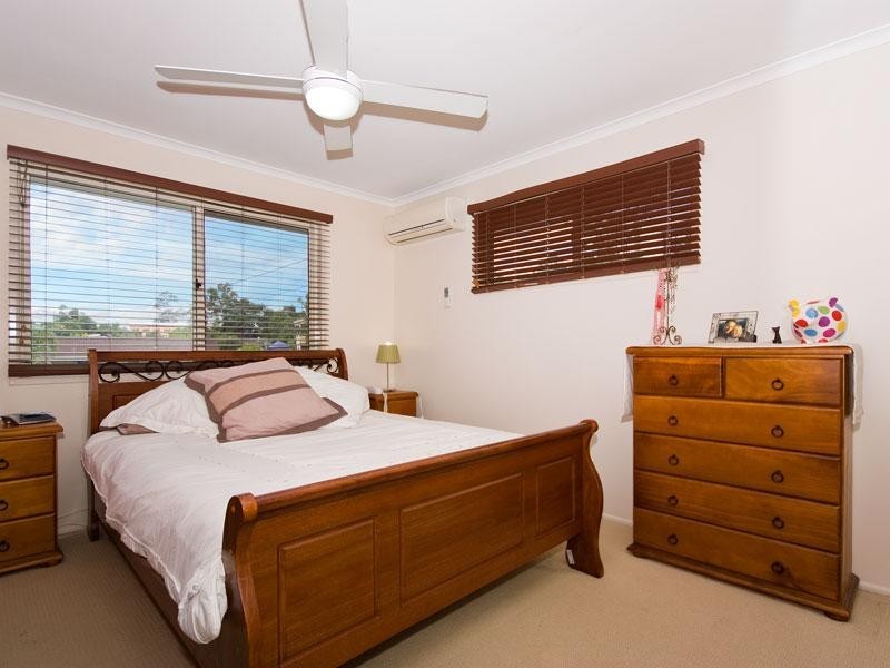 16 Casita Court, Arana Hills QLD 4054