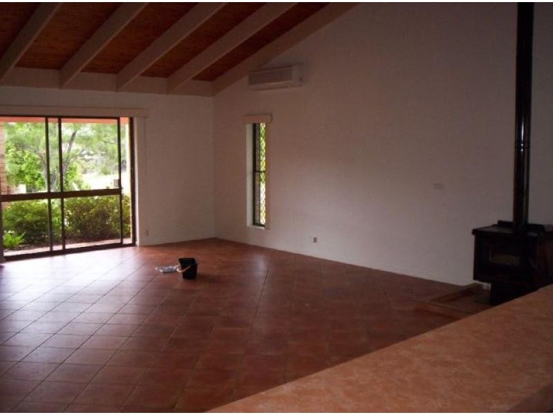 36 Leckmy Street, Ferny Grove QLD 4055