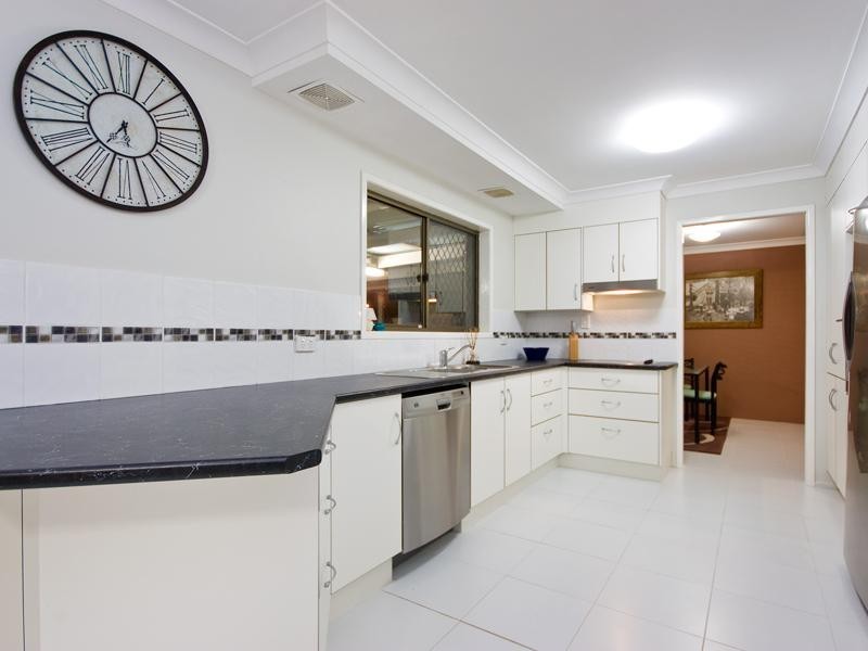 2 Elm Court, Capalaba QLD 4157