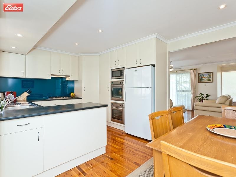 14 Kentville Street, Mitchelton QLD 4053