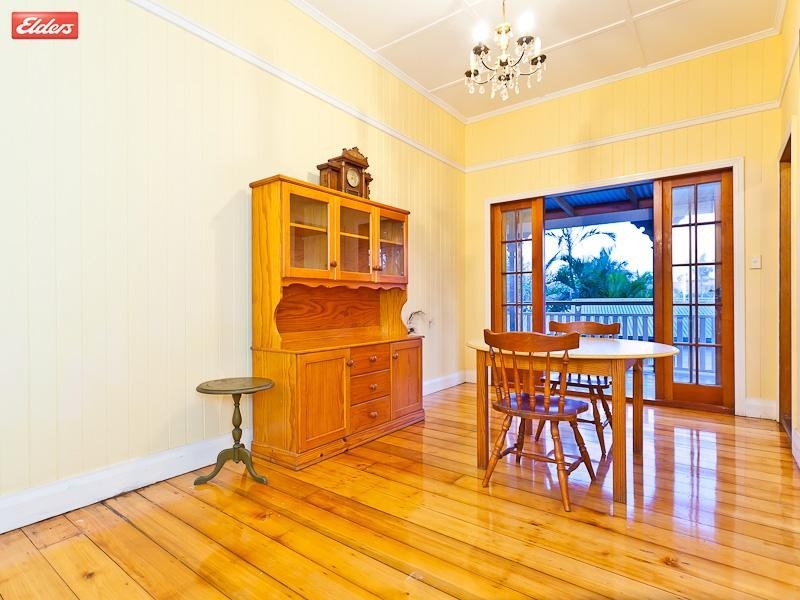 176 Days Road, Grange QLD 4051