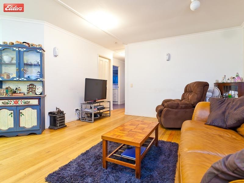 176 Days Road, Grange QLD 4051