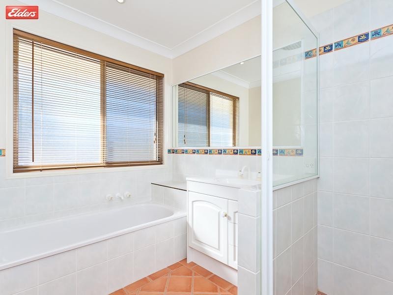 62 Kidman Place, Keperra QLD 4054