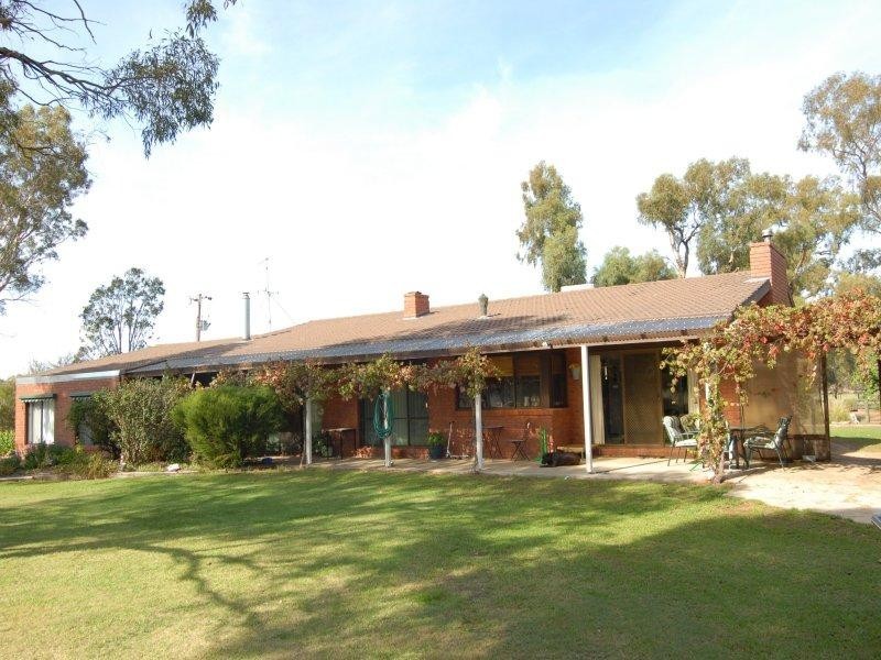 144 Racecourse Road, Deniliquin NSW 2710
