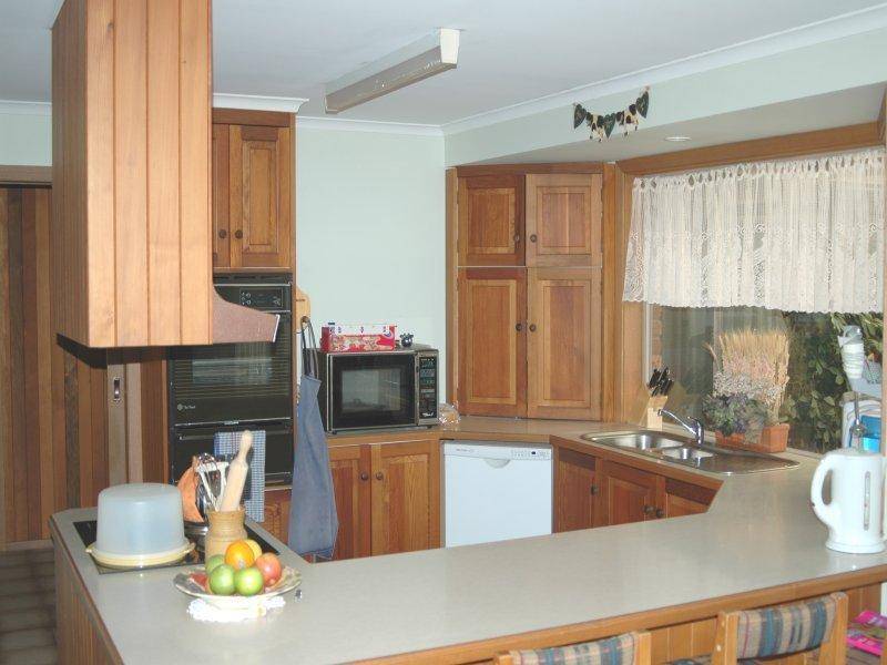 209 VICTORIA STREET,, Deniliquin NSW 2710