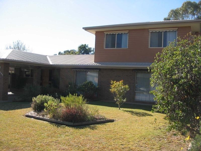 209 Victoria Street, Deniliquin NSW 2710