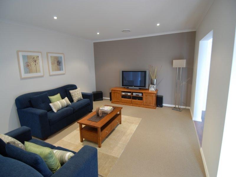 146 McMillan Street, Deniliquin NSW 2710