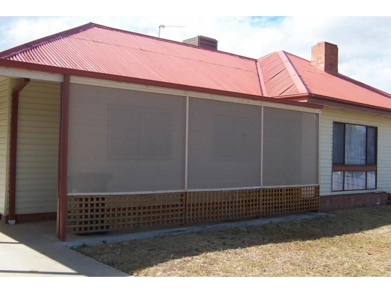 125 CRISPE STREET, Deniliquin NSW 2710