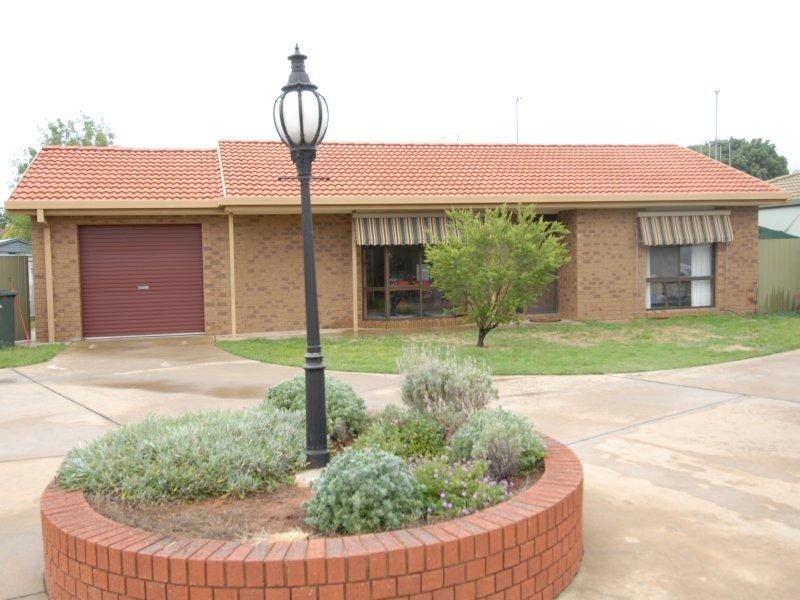 Unit 4/433 Wood Street, Deniliquin NSW 2710
