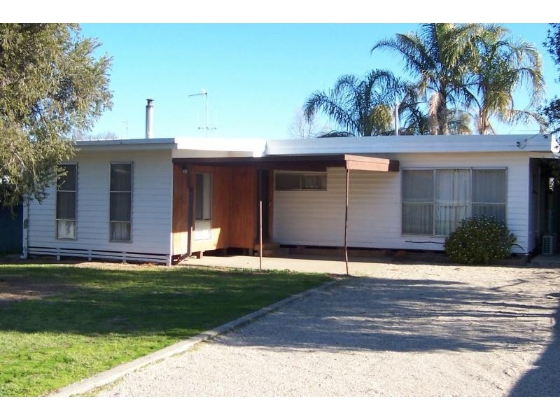 Deniliquin NSW 2710