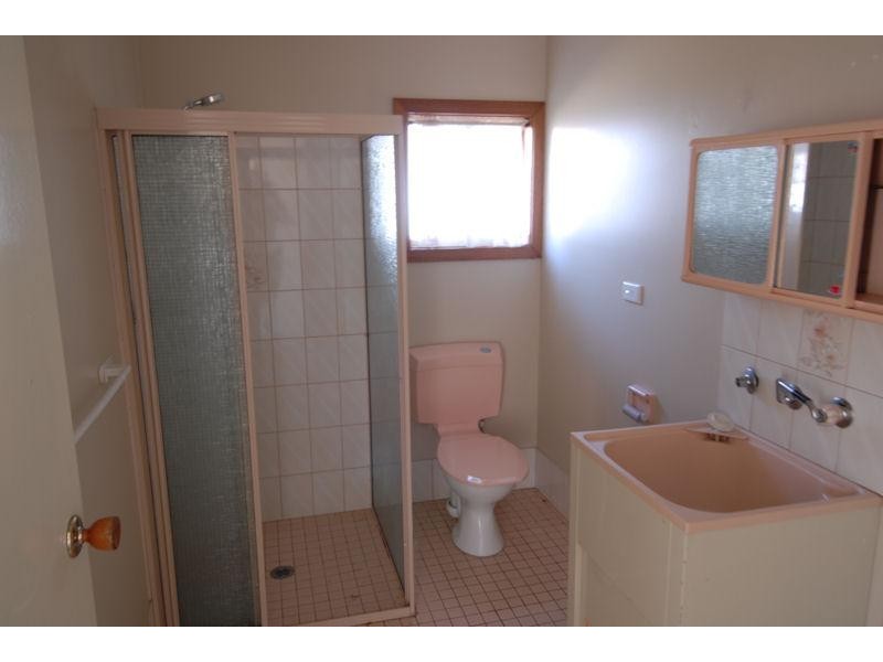 Unit 1/345 Gulpha Street, Deniliquin NSW 2710