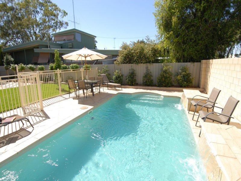 501 St Michael Street, Deniliquin NSW 2710