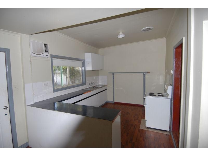 492 Henry Street, Deniliquin NSW 2710