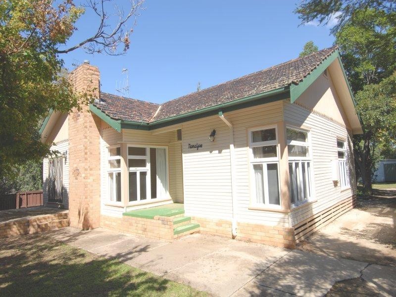 270 Duncan Street, Deniliquin NSW 2710