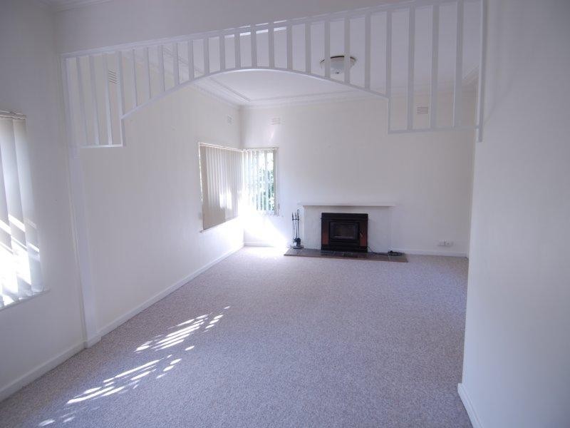 119 Junction Street, Deniliquin NSW 2710