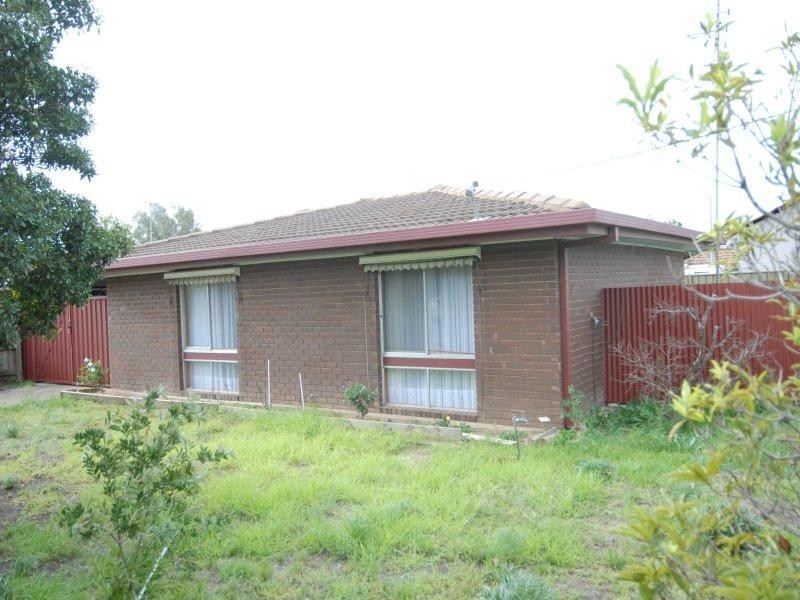 283 Henry Street, Deniliquin NSW 2710