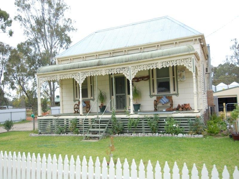 353 Herriott Street, Deniliquin NSW 2710