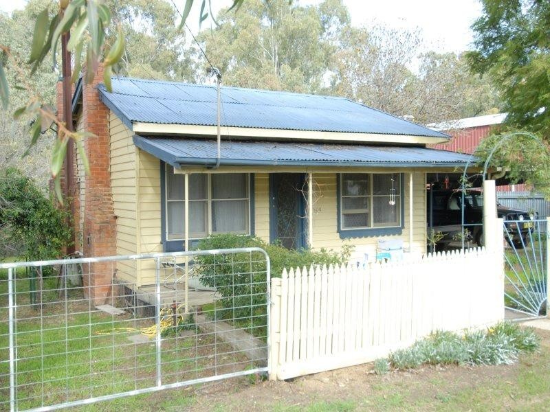 104 Davidson Street, Deniliquin NSW 2710
