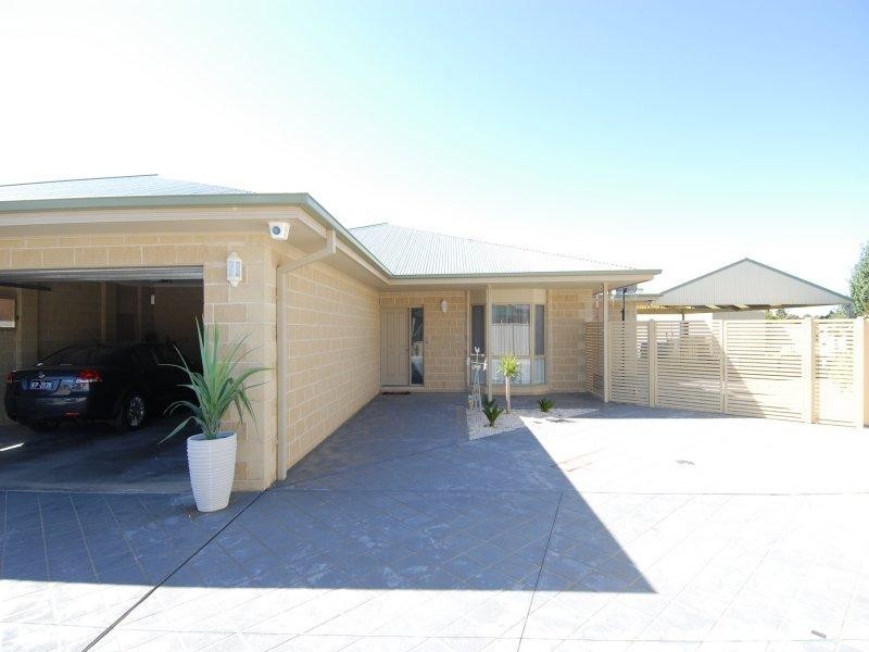 7 Thomas Court, Deniliquin NSW 2710