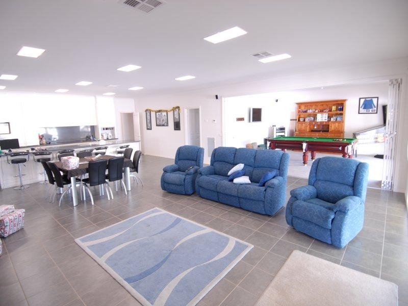 7 Thomas Court, Deniliquin NSW 2710