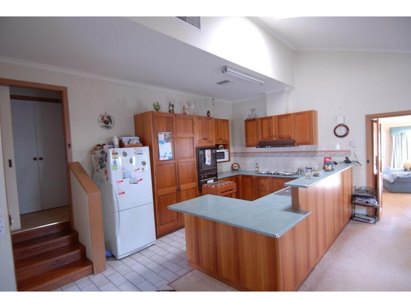 204 Victoria Street, Deniliquin NSW 2710