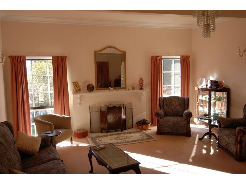 188 River Street, Deniliquin NSW 2710