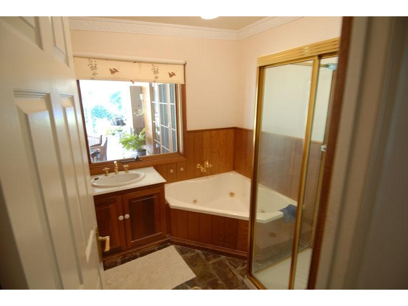 188 River Street, Deniliquin NSW 2710