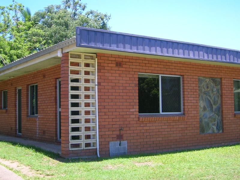Westcourt QLD 4870