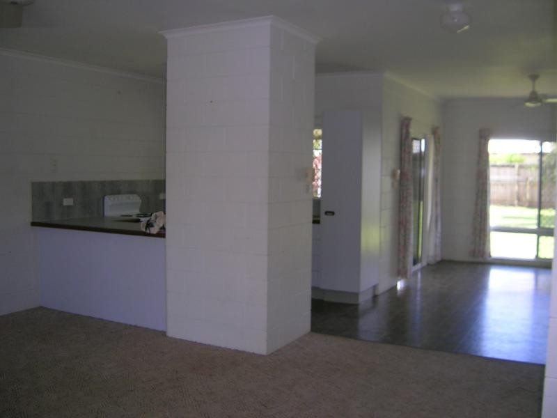 Bentley Park QLD 4869