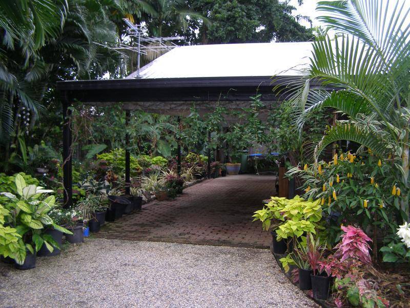 2 CONCH CLOSE, Trinity Beach QLD 4879