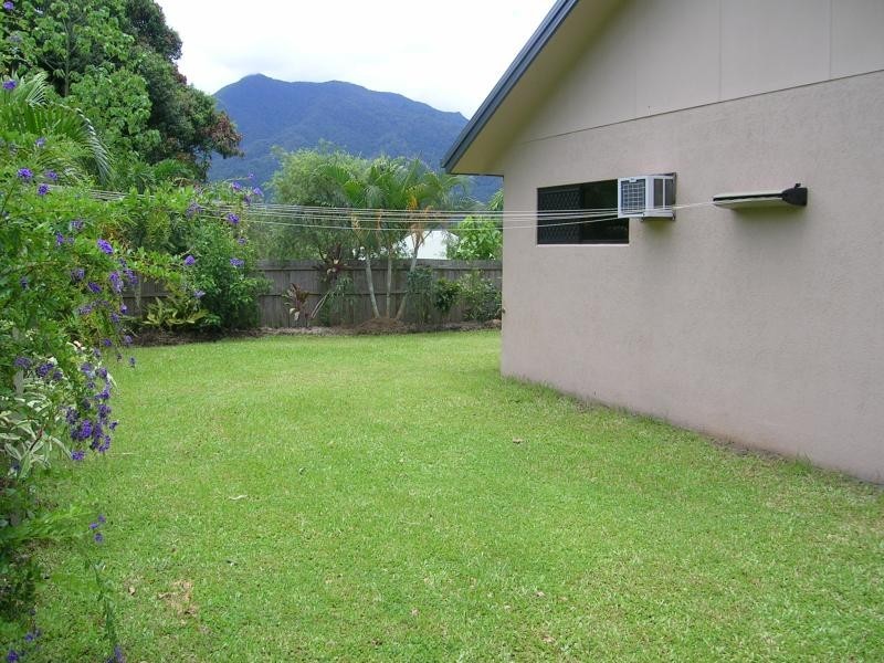 28 Dan Jones Street, Bentley Park QLD 4869