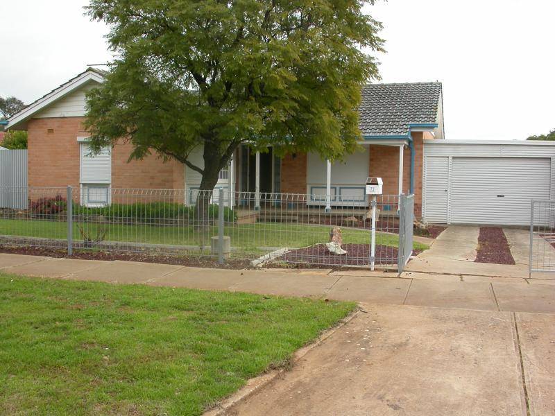 73 HAMBLYN ROAD, Elizabeth Downs SA 5113