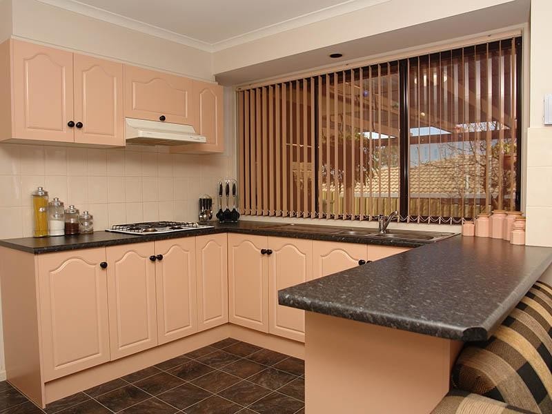 27 NORWAY AVENUE, Hillbank SA 5112