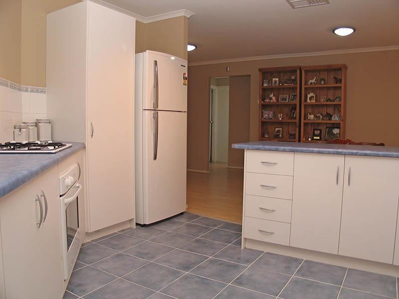 6 DARLTON COURT, Andrews Farm SA 5114