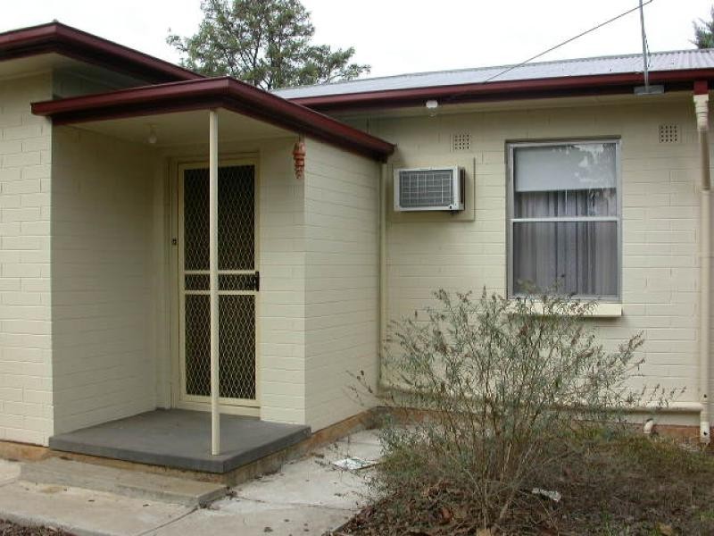 15 SMALL CRESCENT, Smithfield Plains SA 5114