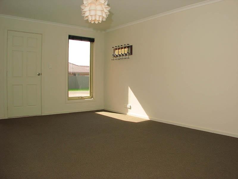 7 ROBE STREET, Andrews Farm SA 5114