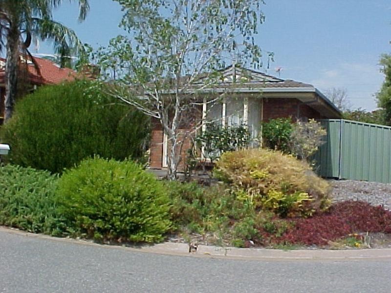 6 KENSINGTON MEWS, Hillbank SA 5112
