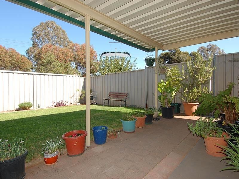 12 Boronia Court, Craigmore SA 5114