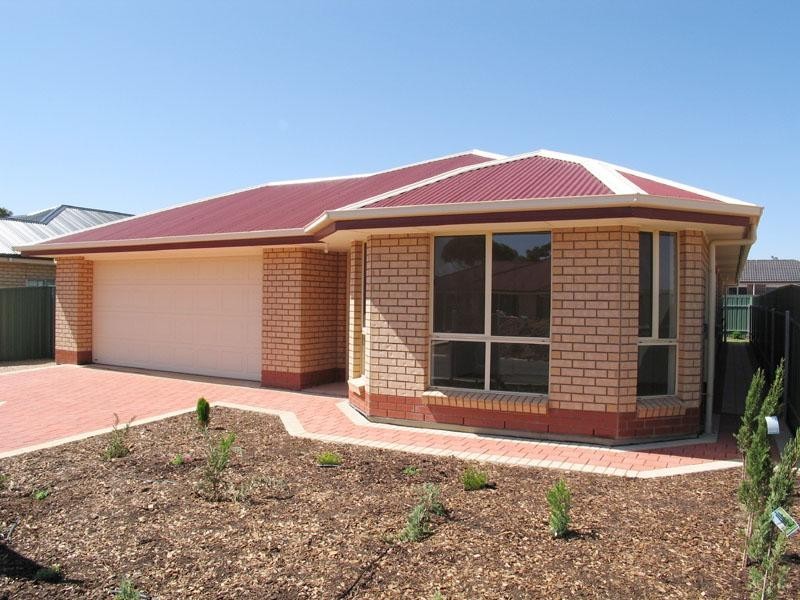 7 ORANGE  PARADE, Munno Para West SA 5115
